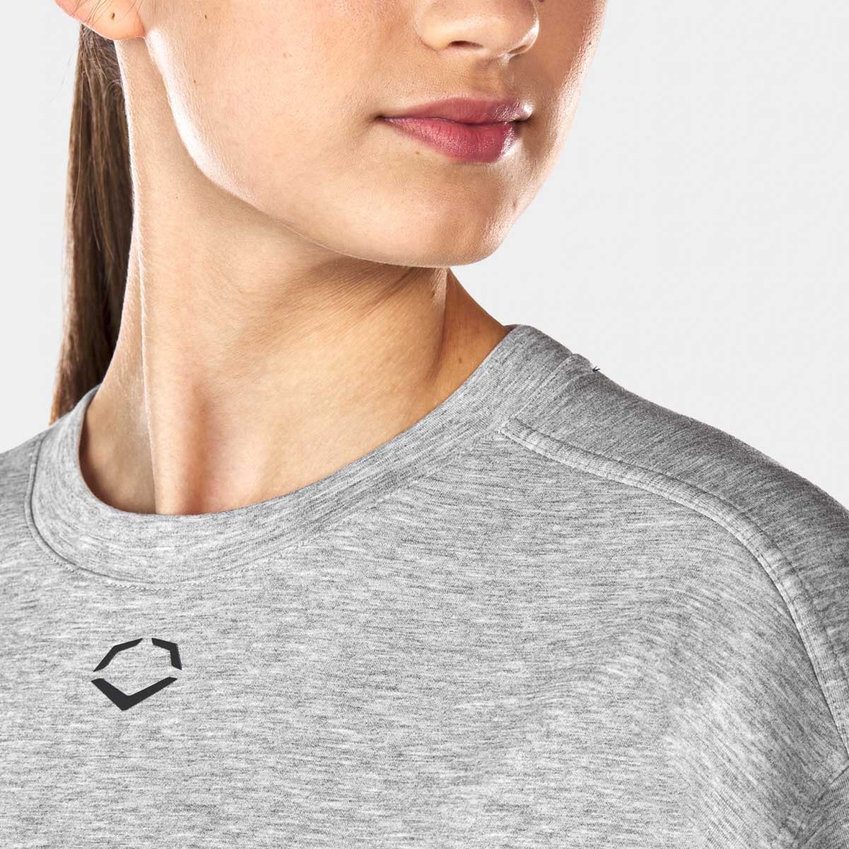 True-Calgary_W-Crew-Detail1 Womens Crop Crew Neck - Heather Grey - Image 2